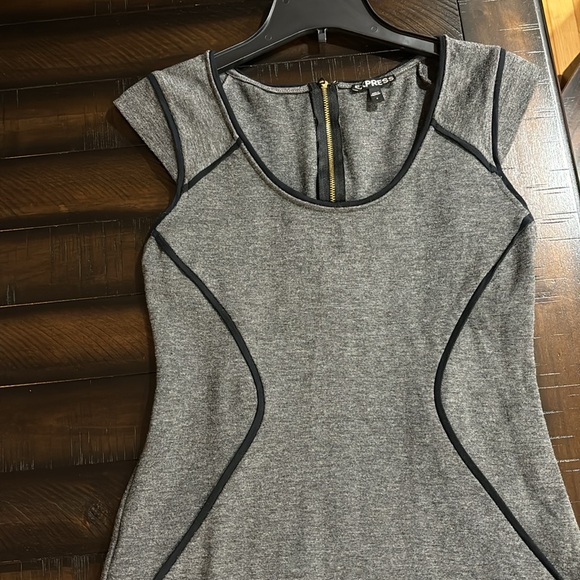 Express size 8 gray dress w black piping and gold zipper - Picture 5 of 9
